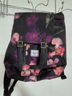 Herschel Floral Black & Pink Retreat Backpack